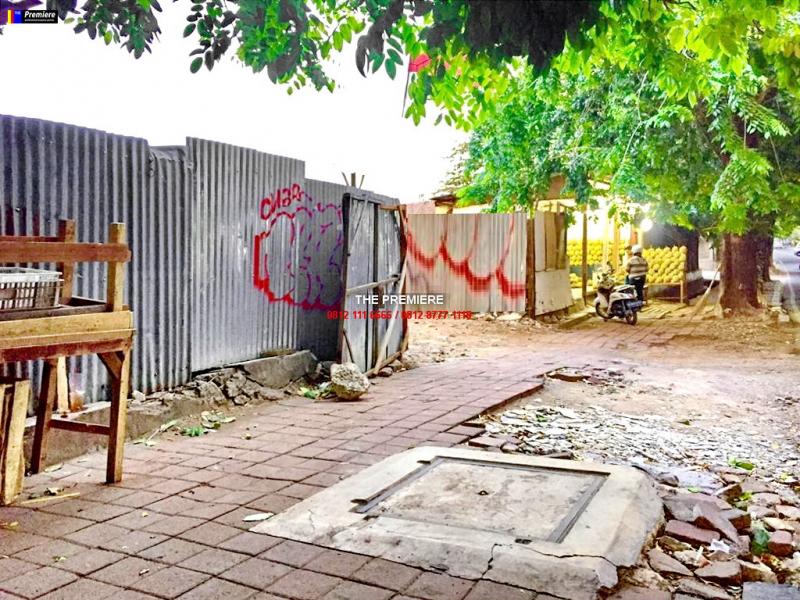 Disewakan / Dijual Tanah Komersil Basuki Rahmat Cipinang, Jakarta Timur