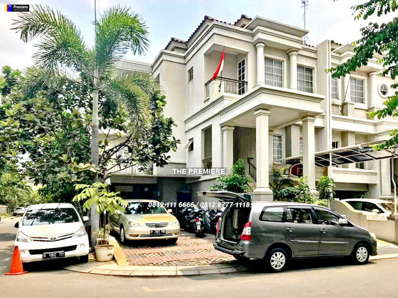 Rumah Hook Semi Furnished Gading Grande Kelapa Gading, Jakarta Utara