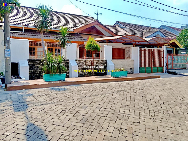 Rumah Harapan Indah Bekasi, Jalan 3 Mobil, Dijamin Paling Murah !!