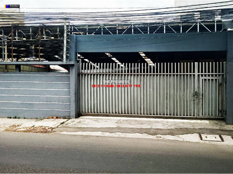 Dijual Cepat ex Showroom Mobil Letjen Soeprapto Senen, Jakarta Pusat