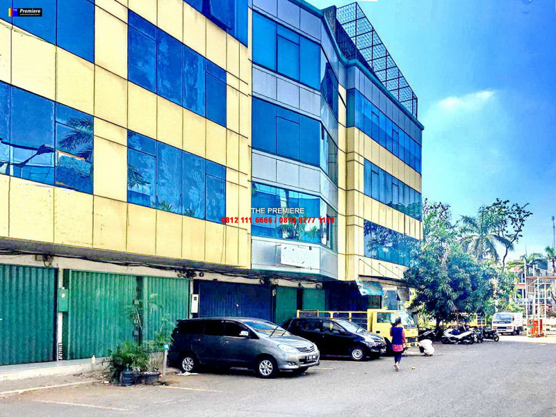 Dijual / Disewakan Ruko Gading Bukit Indah Kelapa Gading, Jakarta Utara, JALAN UTAMA KOMPLEK RUKO