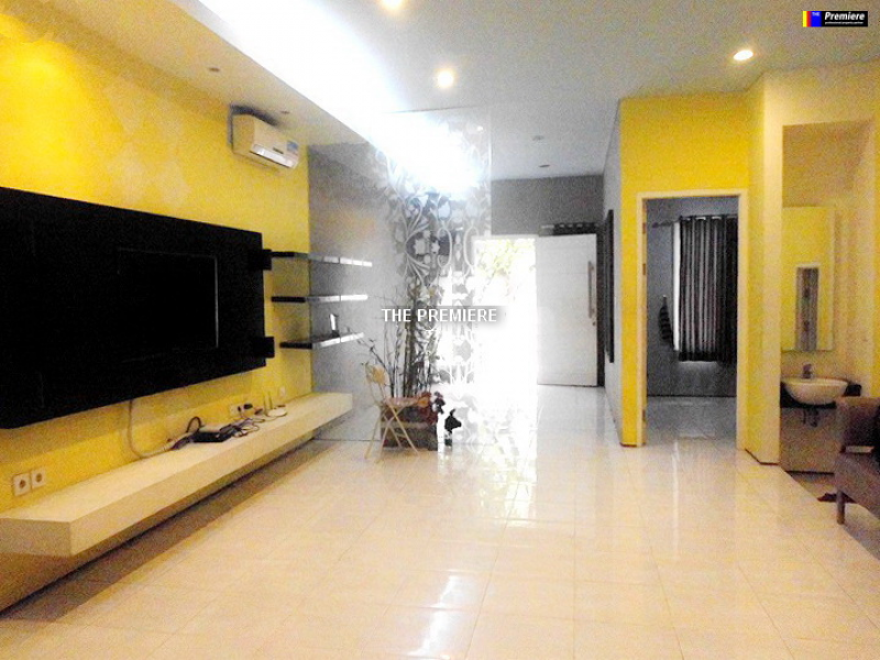 Rumah Gading Nirwana Kelapa Gading, Jakarta Utara, JUAL CEPAT, TAWAR AJA !!