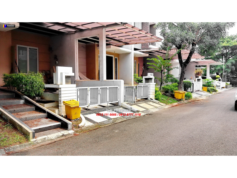 Rumah Hook Gading Nirwana Garden Kelapa Gading, Jakarta Utara