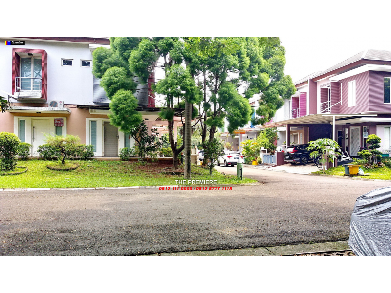 Rumah Hook Gading Nirwana Garden Kelapa Gading, Jakarta Utara