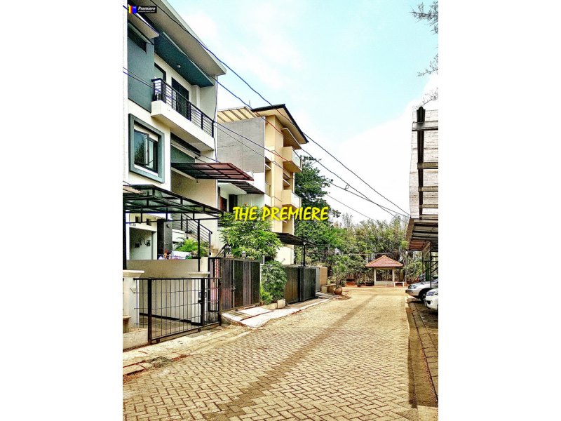 Rumah Mungil Villa Permata Gading Kelapa Gading, Jakarta Utara, Ukuran 100 m2