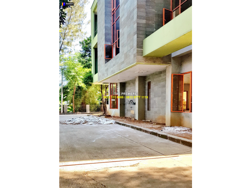 Disewakan Ruko Pom Bensin Boulevard Timur Kelapa Gading, Jakarta Utara