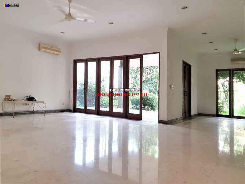 Disewakan Rumah Pejaten Barat, Pejaten, Jakarta Selatan, KOLAM RENANG EXPATRIAT