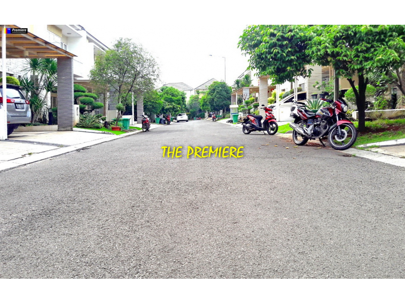 Rumah Full Furnished Grand Orchard Kelapa Gading, Jakarta Utara (Clover)