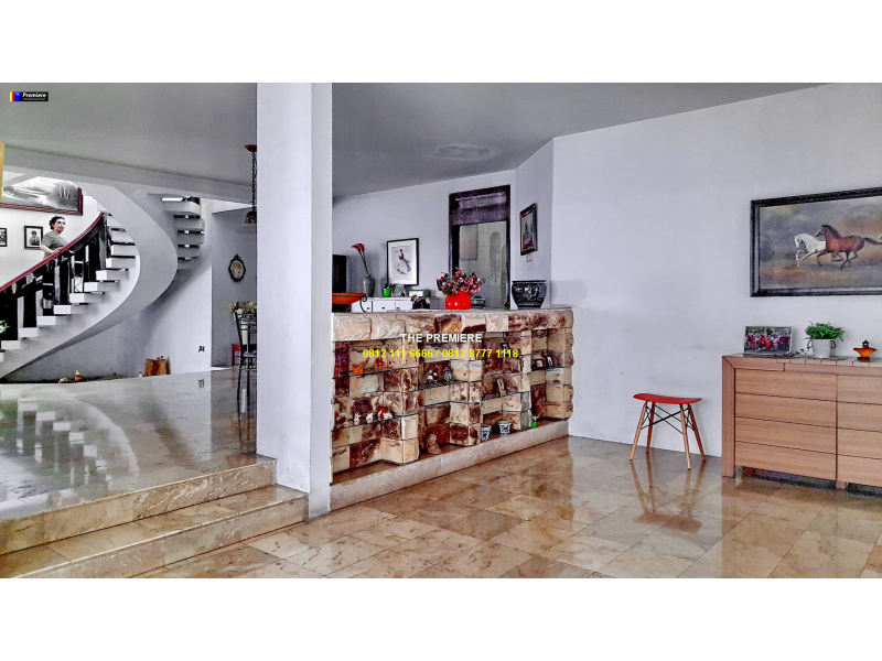 Rumah Pulo Mas Raya, Pulomas, Kayu Putih, Jakarta Timur, HITUNG TANAH !!