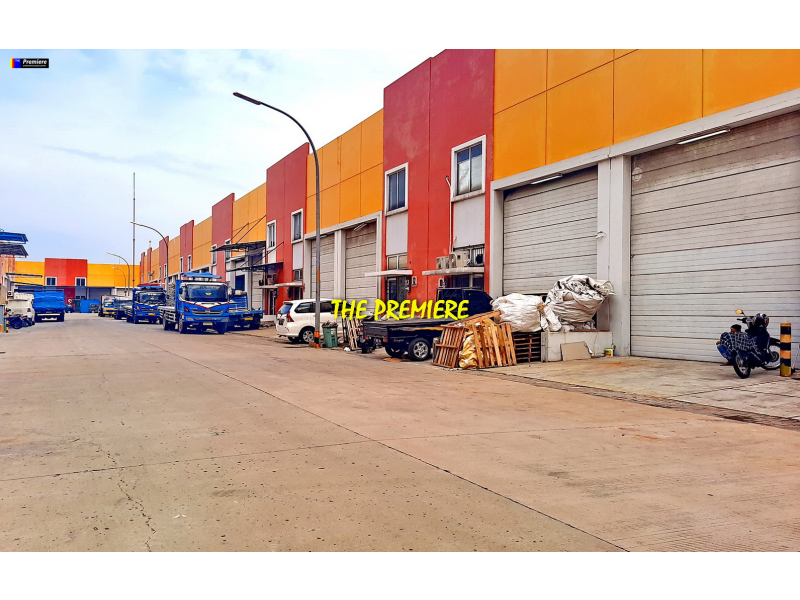 Gudang Green Sedayu Bizpark Cakung, Jakarta Timur, DIJAMIN PALING MURAH !!