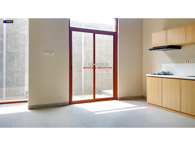 Rumah Gading Indah Kelapa Gading, Jakarta Utara, MINIMALIS JEPANG !!
