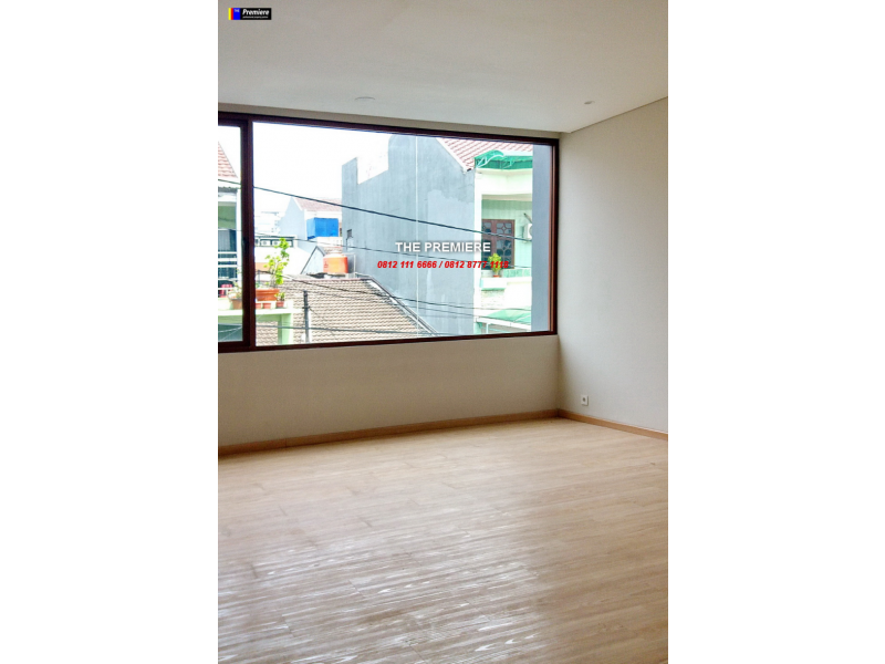 Rumah Gading Indah Kelapa Gading, Jakarta Utara, MINIMALIS JEPANG !!